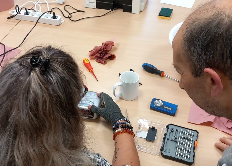 C&rsquo;est bientôt l&rsquo;heure de la rentrée pour les repair-cafés